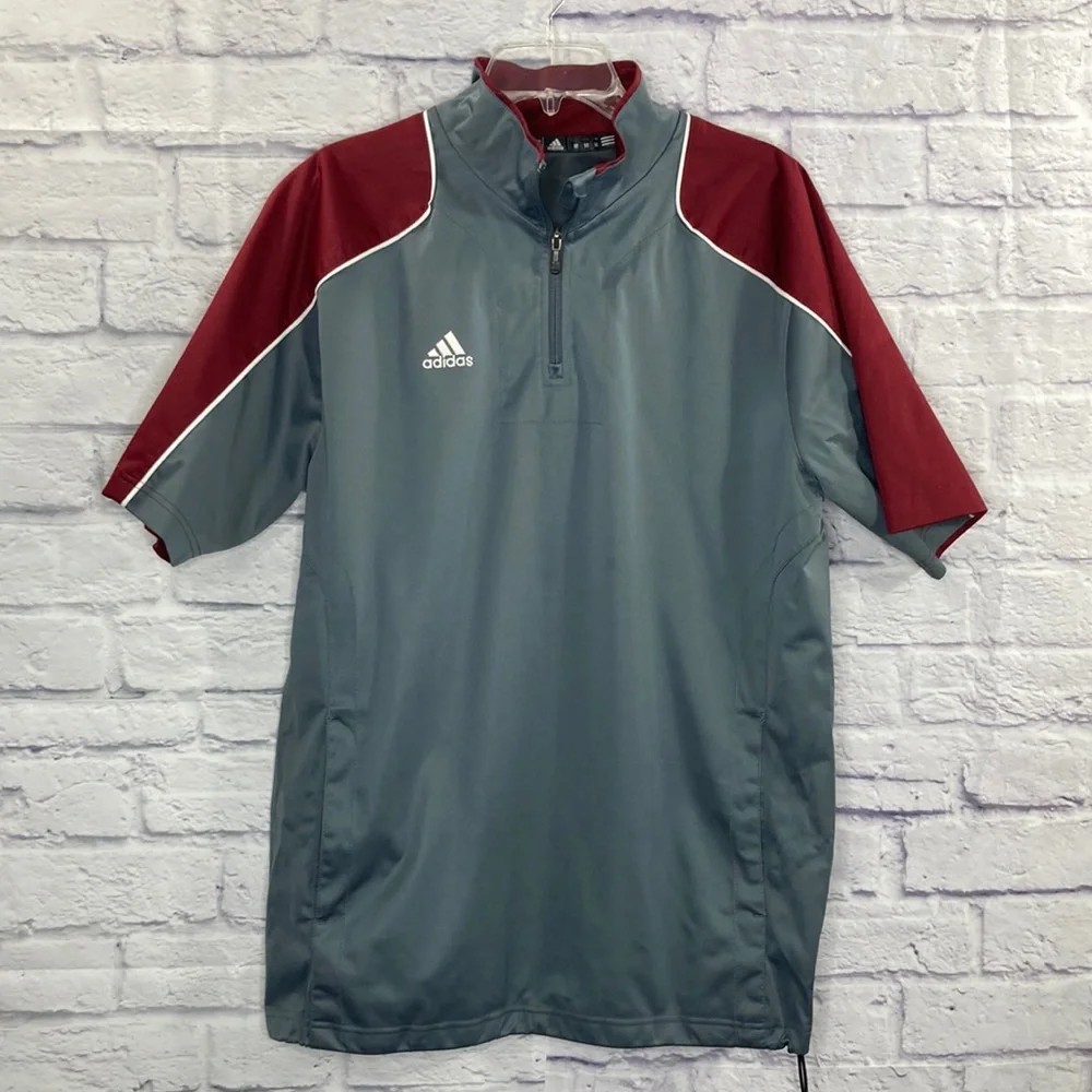 🔥 Adidas Athletic Pullover – Sporty Performance Style 🔥 - Picture 2 of 12